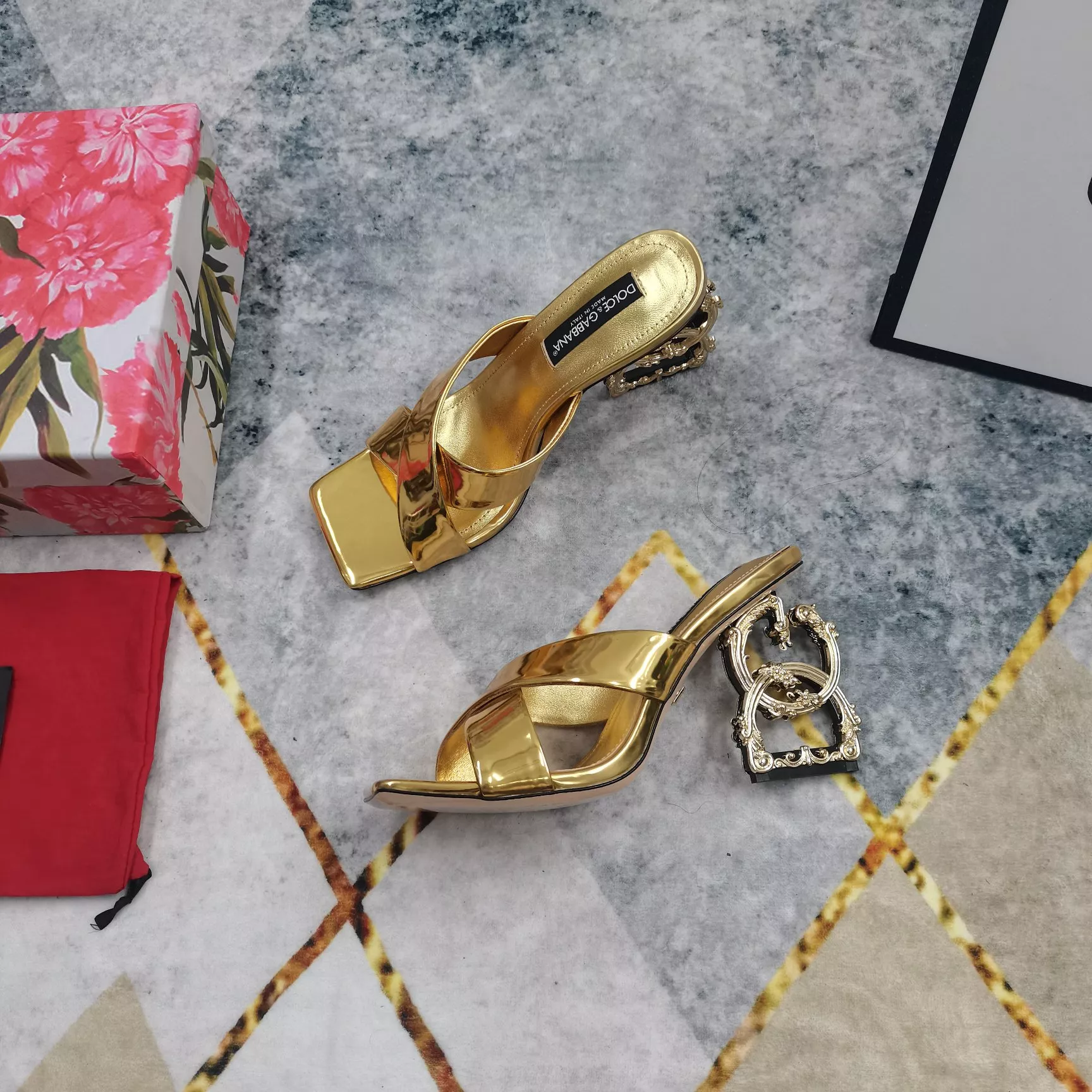 Dolce & Gabbana D&G Slippers For Women Versatile 6665