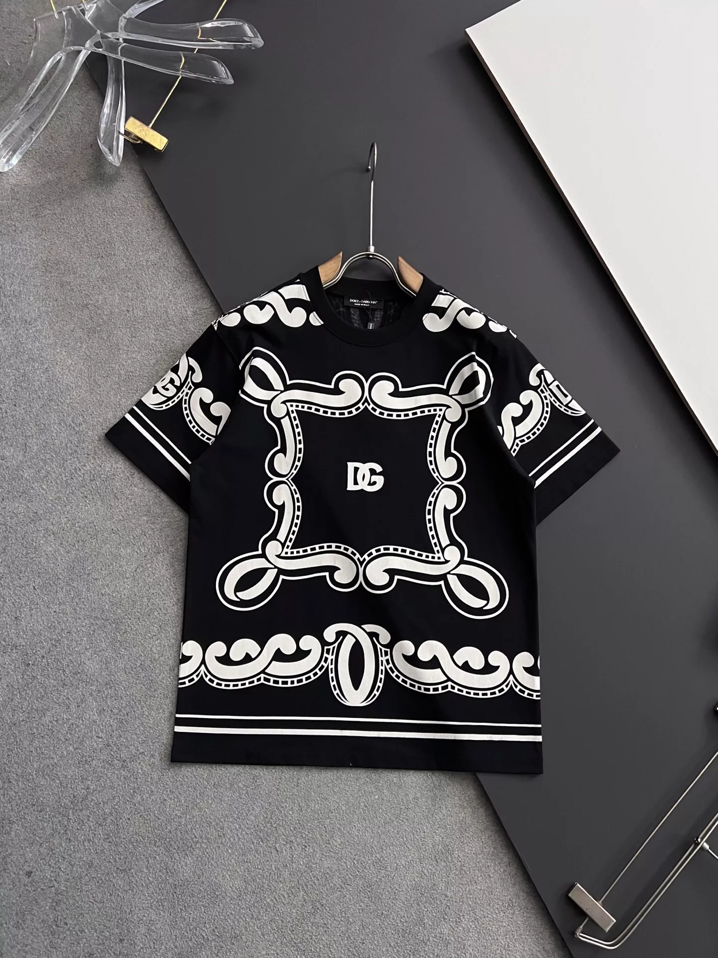 Dolce & Gabbana D&G T-Shirts Short Sleeved For Unisex Classic 9460