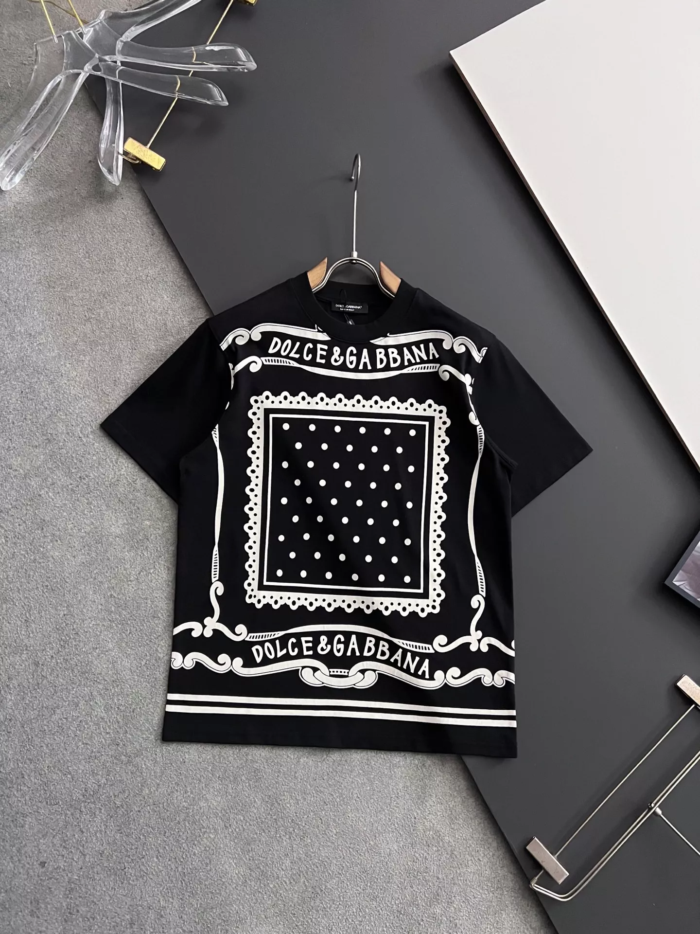 Dolce & Gabbana D&G T-Shirts Short Sleeved For Unisex Popular 7745