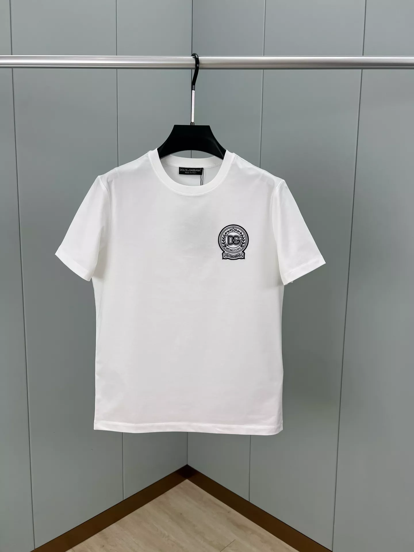 Dolce & Gabbana D&G T-Shirts Short Sleeved For Unisex Trendy 4936