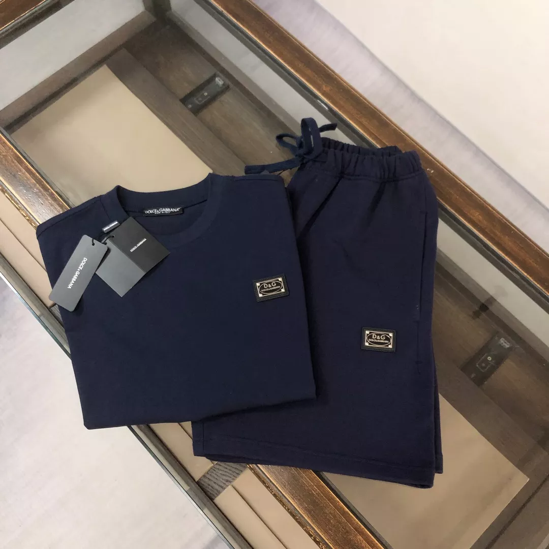 Dolce & Gabbana D&G Tracksuits Short Sleeved For Men Minimalist 1635