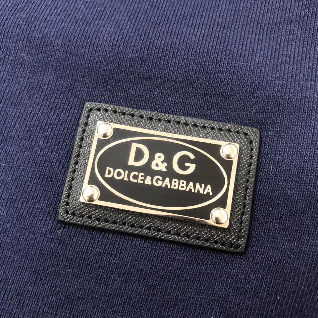 Dolce & Gabbana D&G Tracksuits Short Sleeved For Men Minimalist 1635