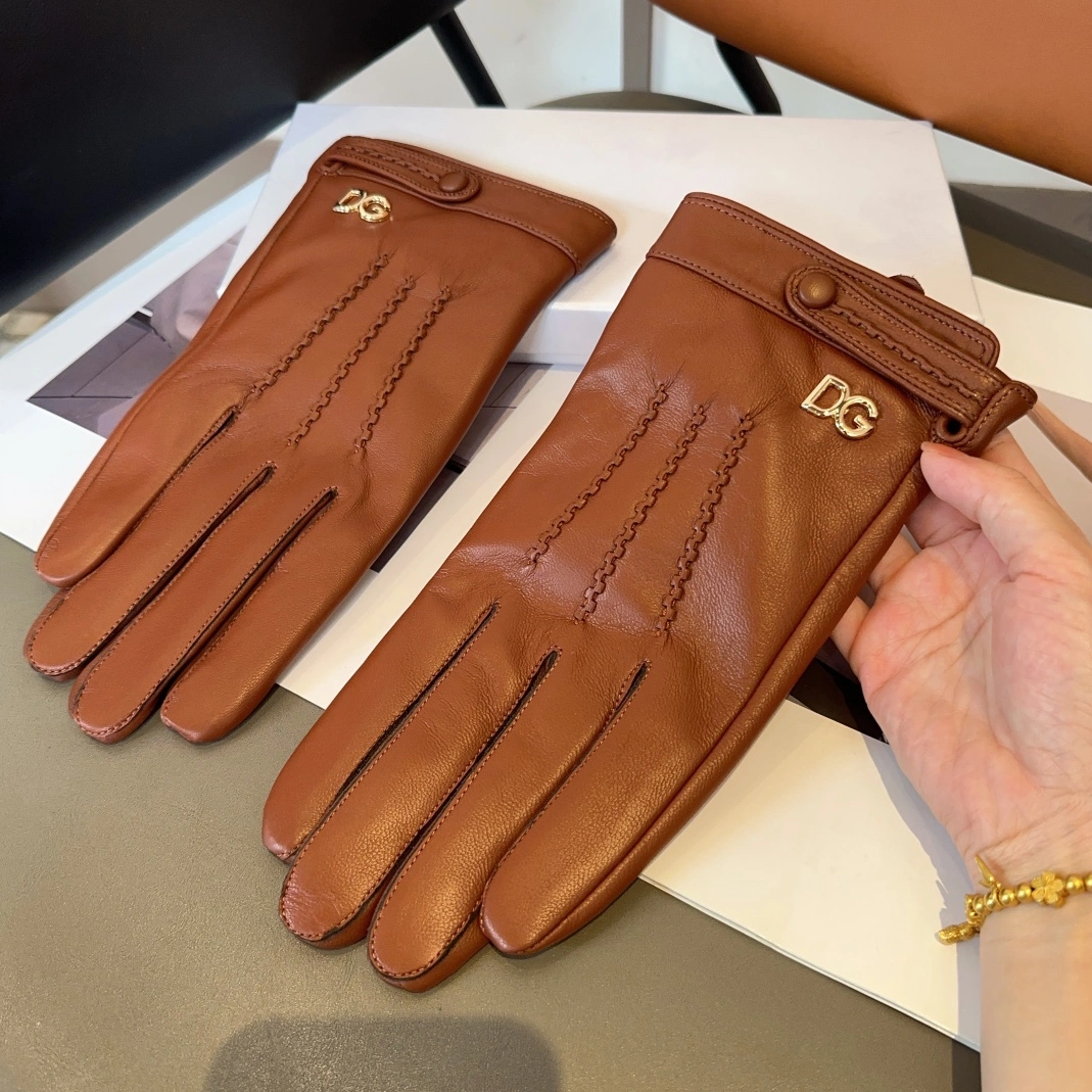 Dolce & Gabbana Gloves For Men Bold 9820