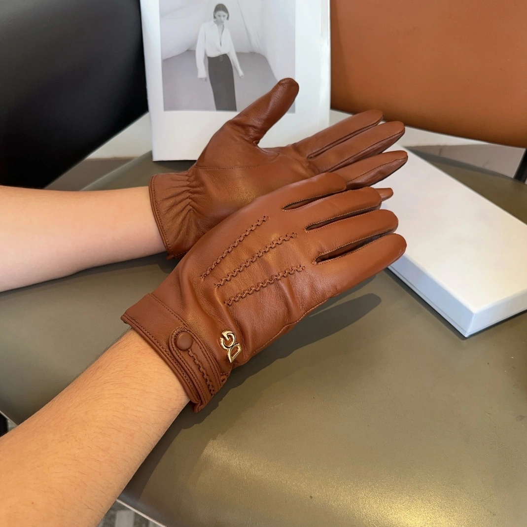 Dolce & Gabbana Gloves For Men Bold 9820