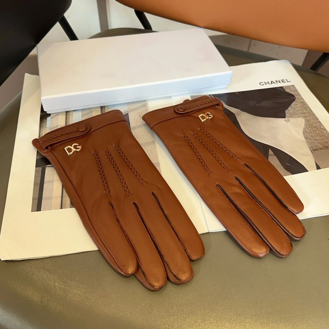 Dolce & Gabbana Gloves For Men Bold 9820