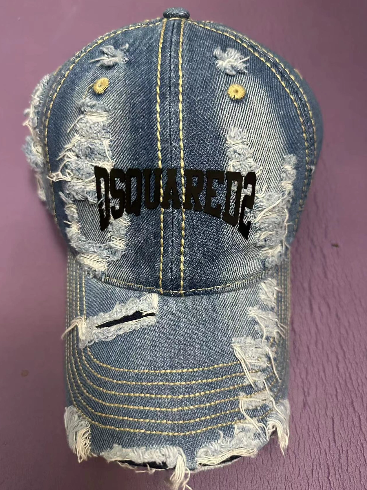 Dsquared Caps AllSeason 544