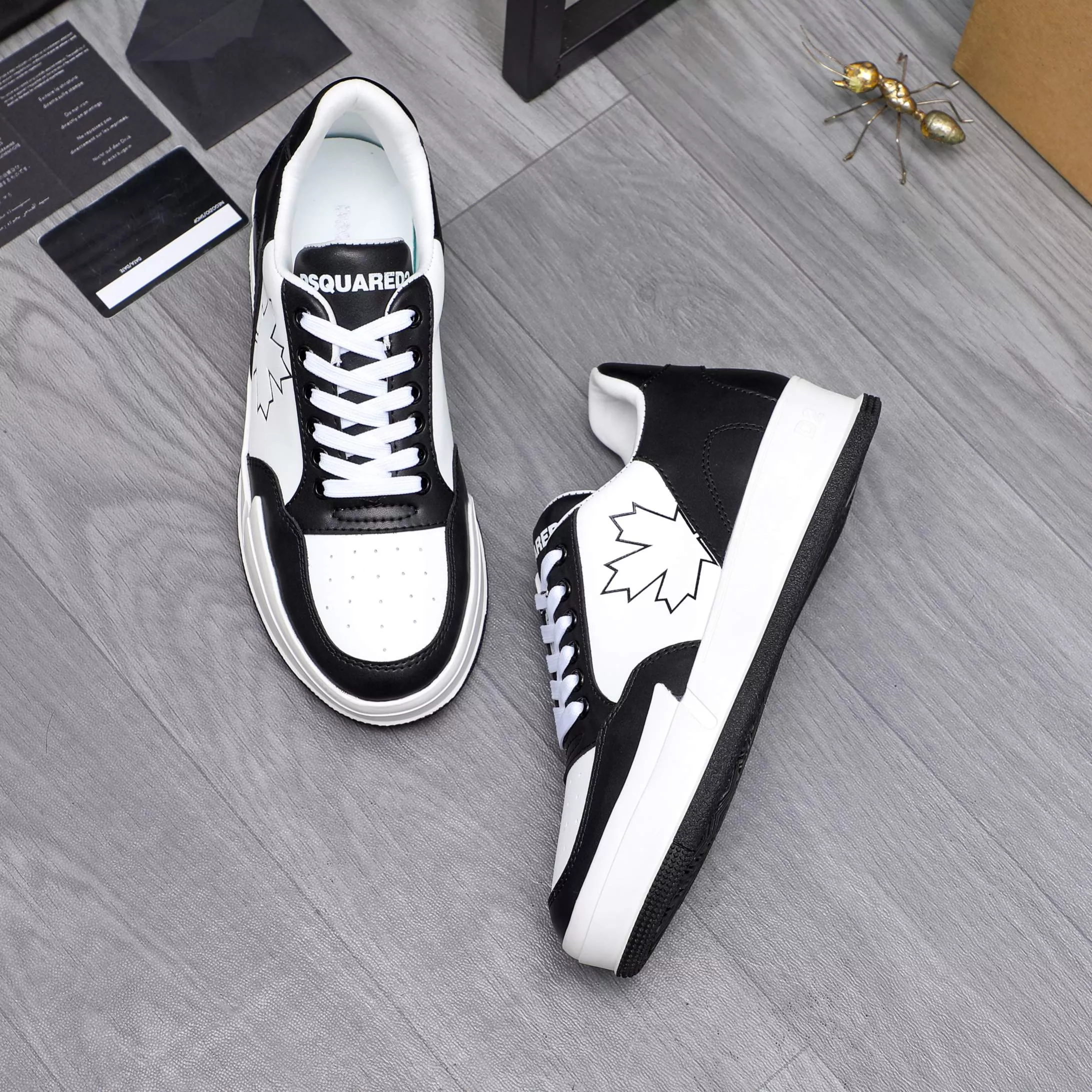 Dsquared Casual Shoes For Men Elegant 1110