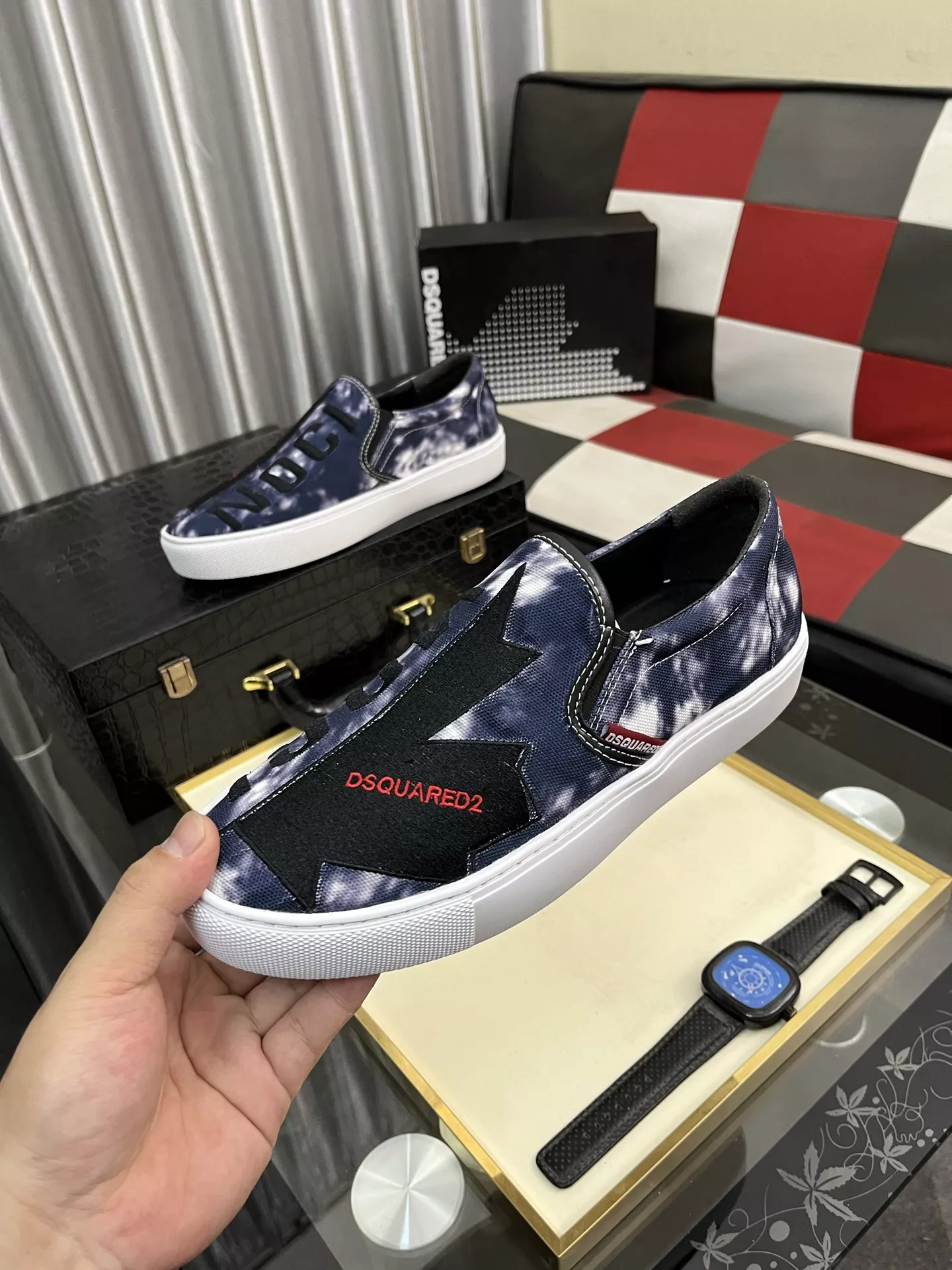 Dsquared Casual Shoes For Men EyeCatching 1429