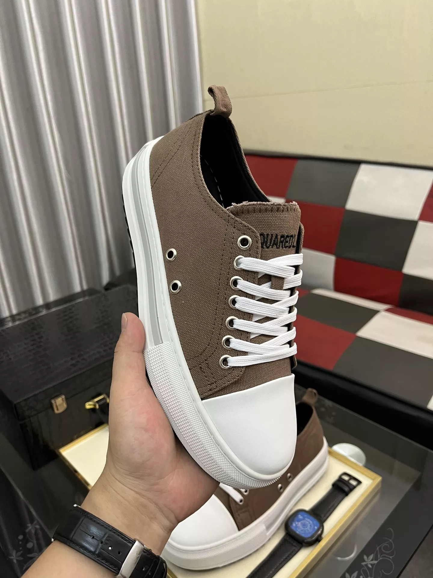 Dsquared Casual Shoes For Men Fashionable 8743