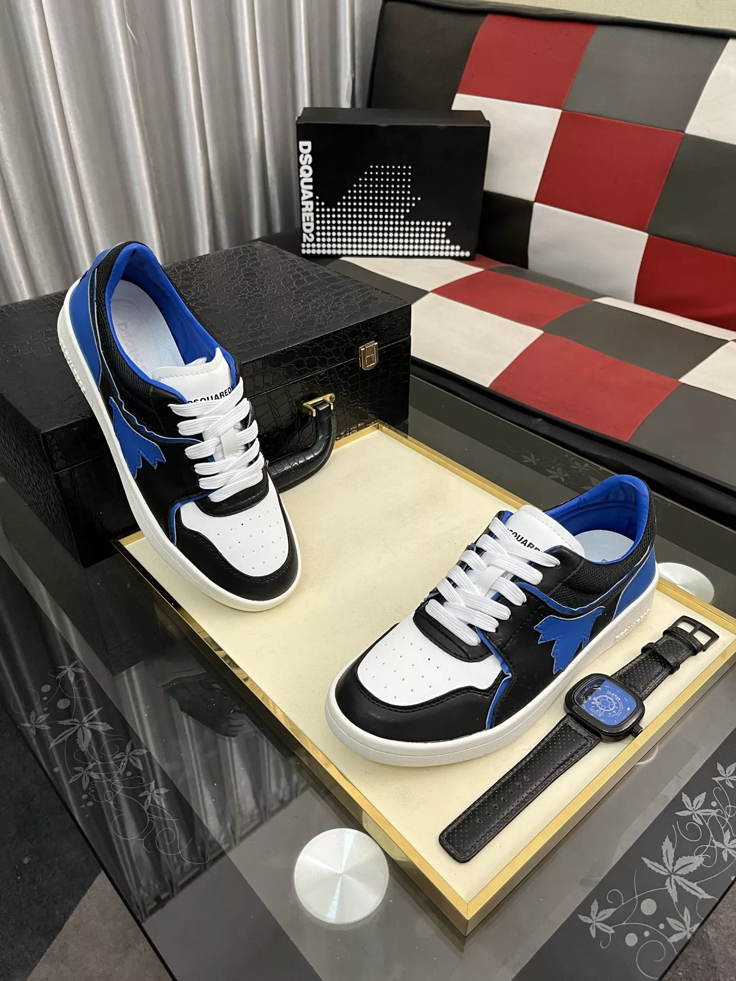 Dsquared Casual Shoes For Men Timeless 8630