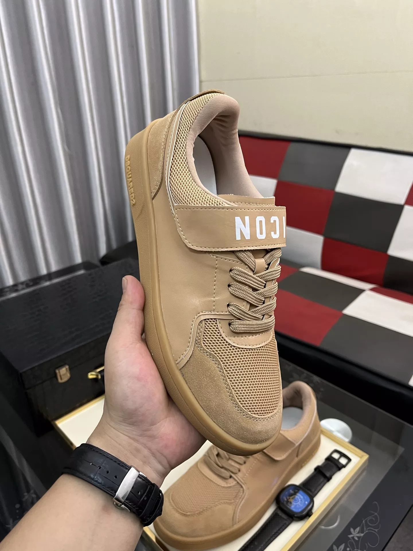Dsquared Casual Shoes For Men Unique 7807