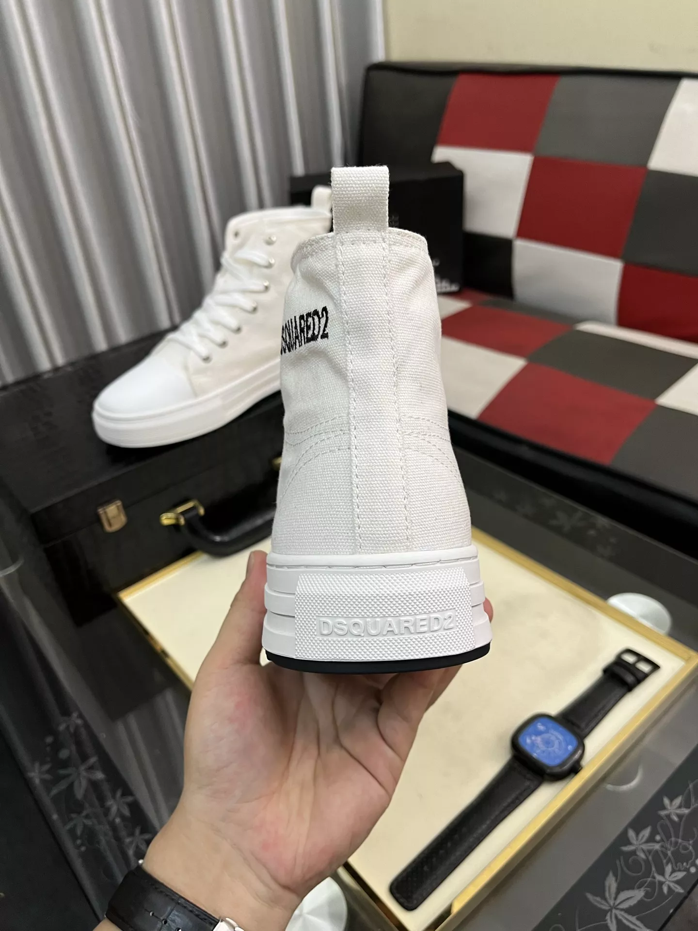 Dsquared High Tops Shoes For Men Timeless 6065