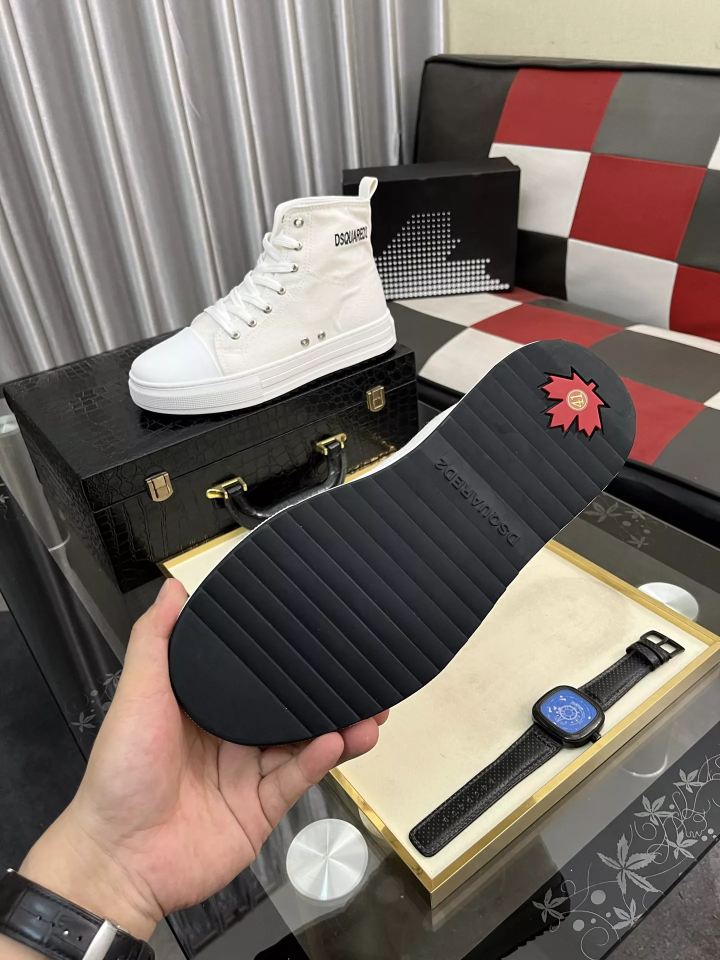 Dsquared High Tops Shoes For Men Timeless 6065