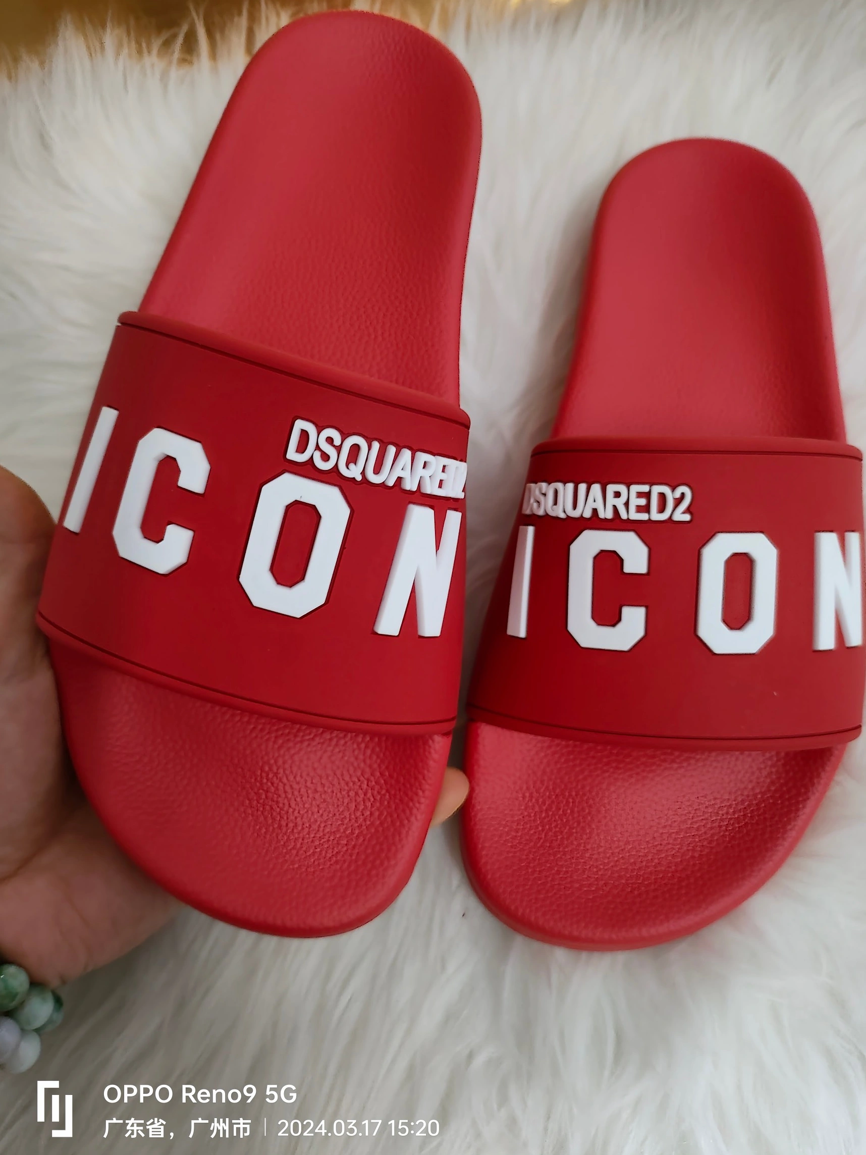 Dsquared Slippers For Men Durable 2620
