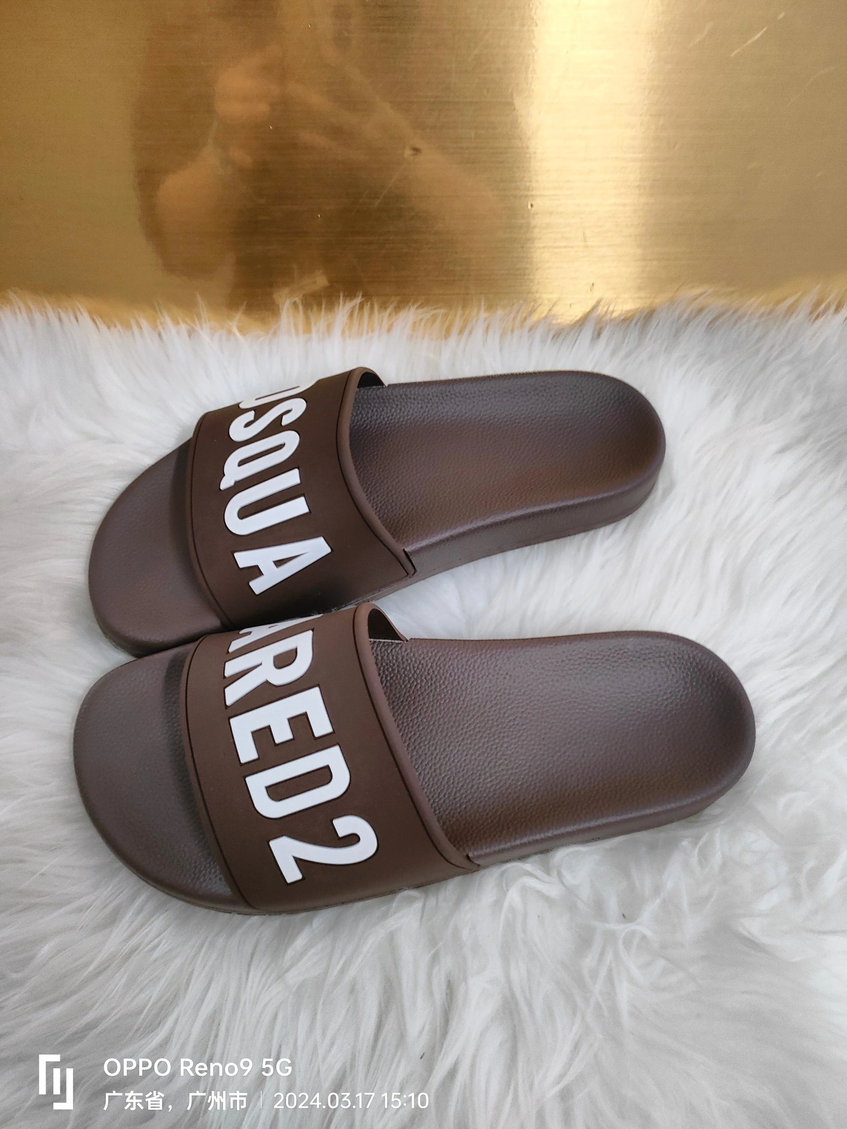 Dsquared Slippers For Men Elegant 2706