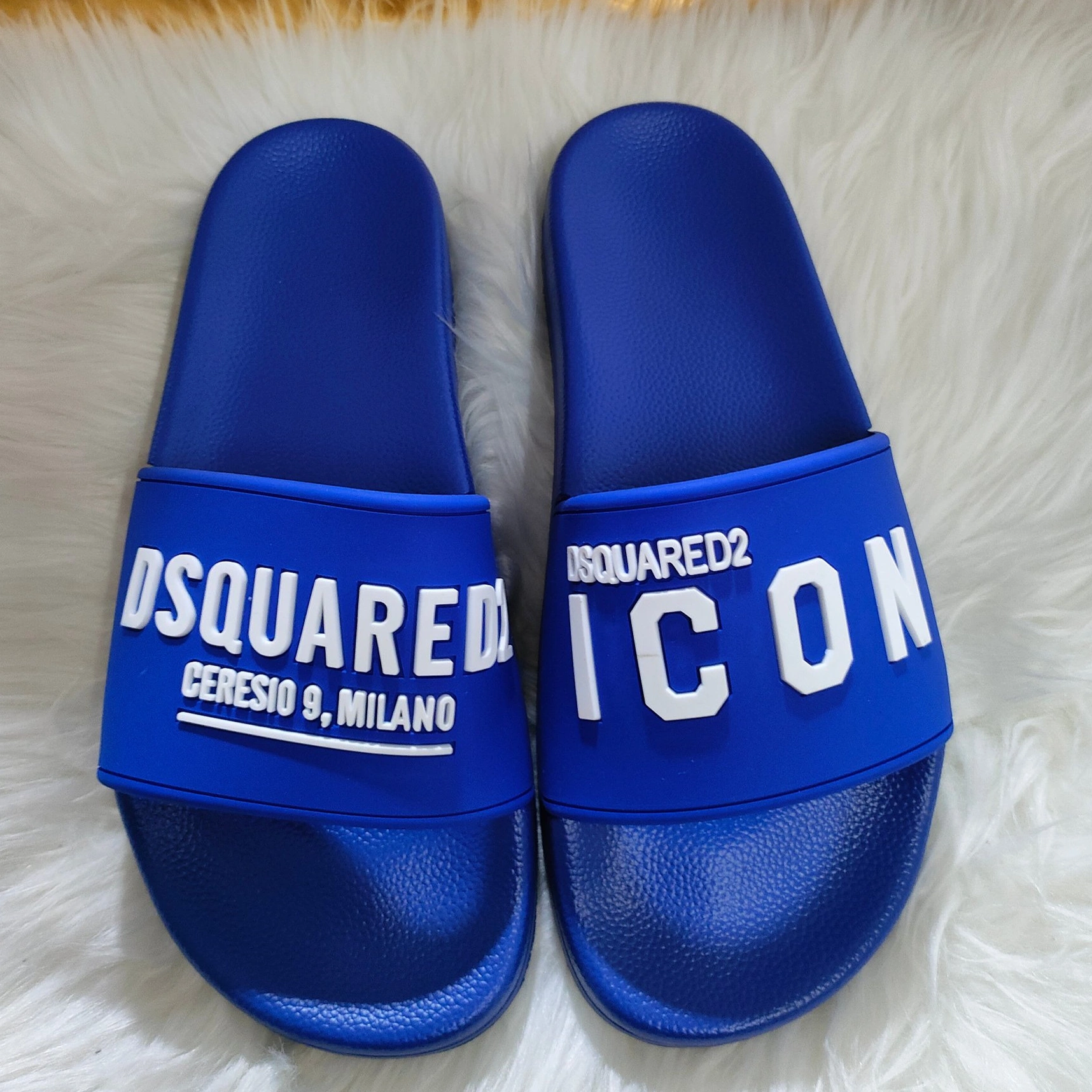 Dsquared Slippers For Men Modern 8742