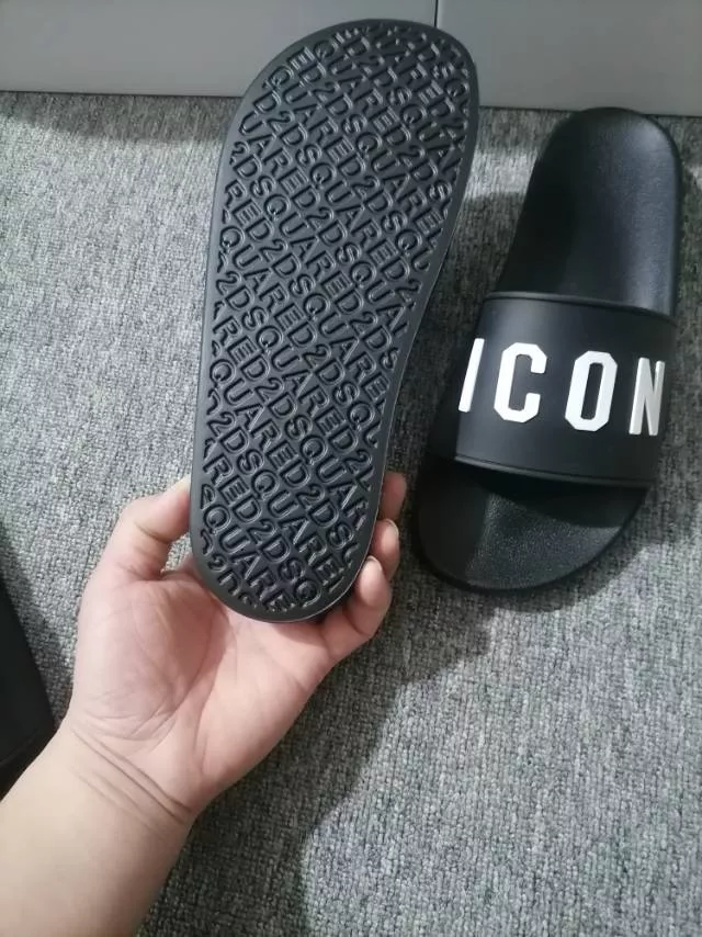 Dsquared Slippers For Men Sophisticated 2647