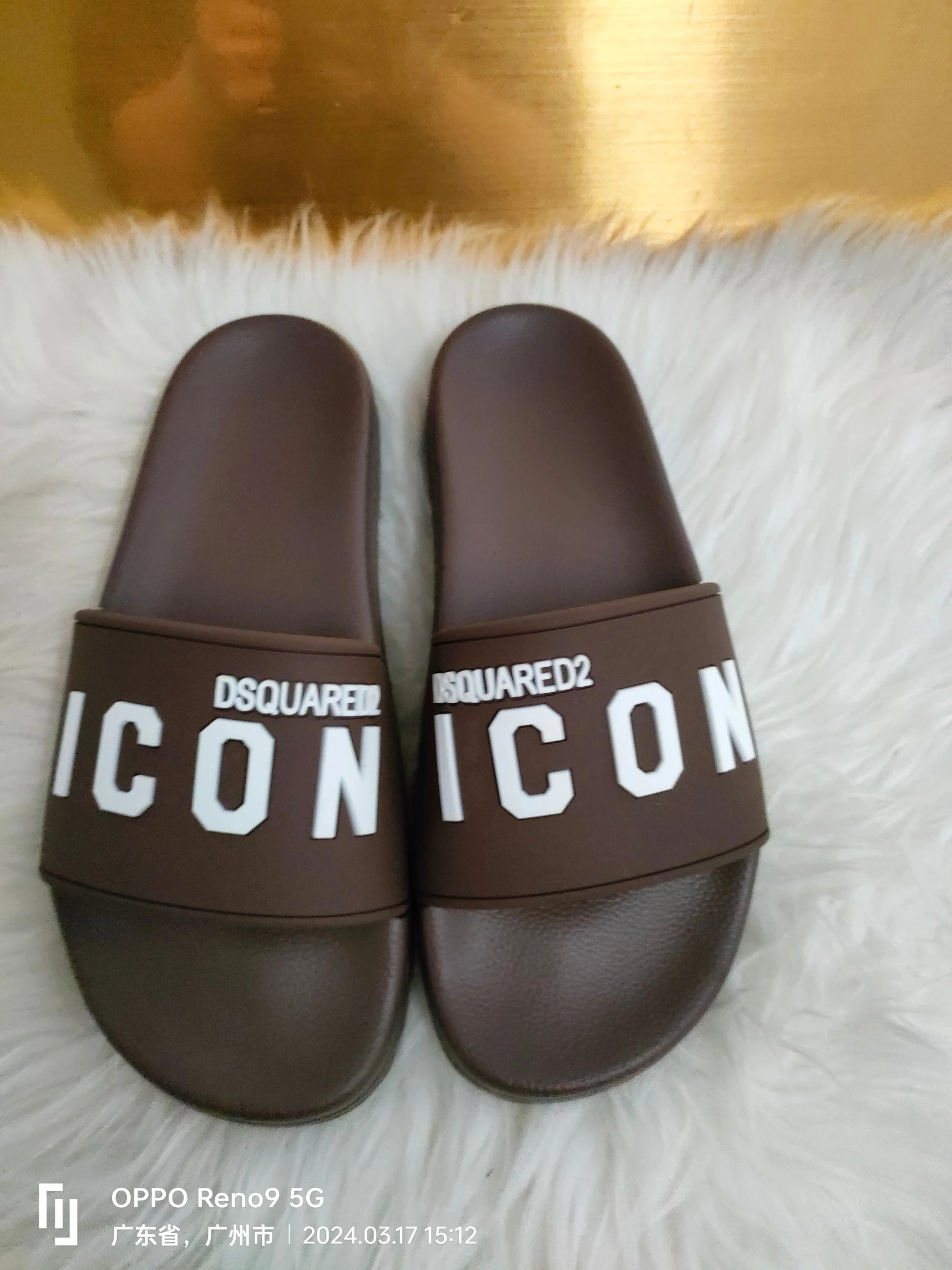 Dsquared Slippers For Men Sophisticated 5692