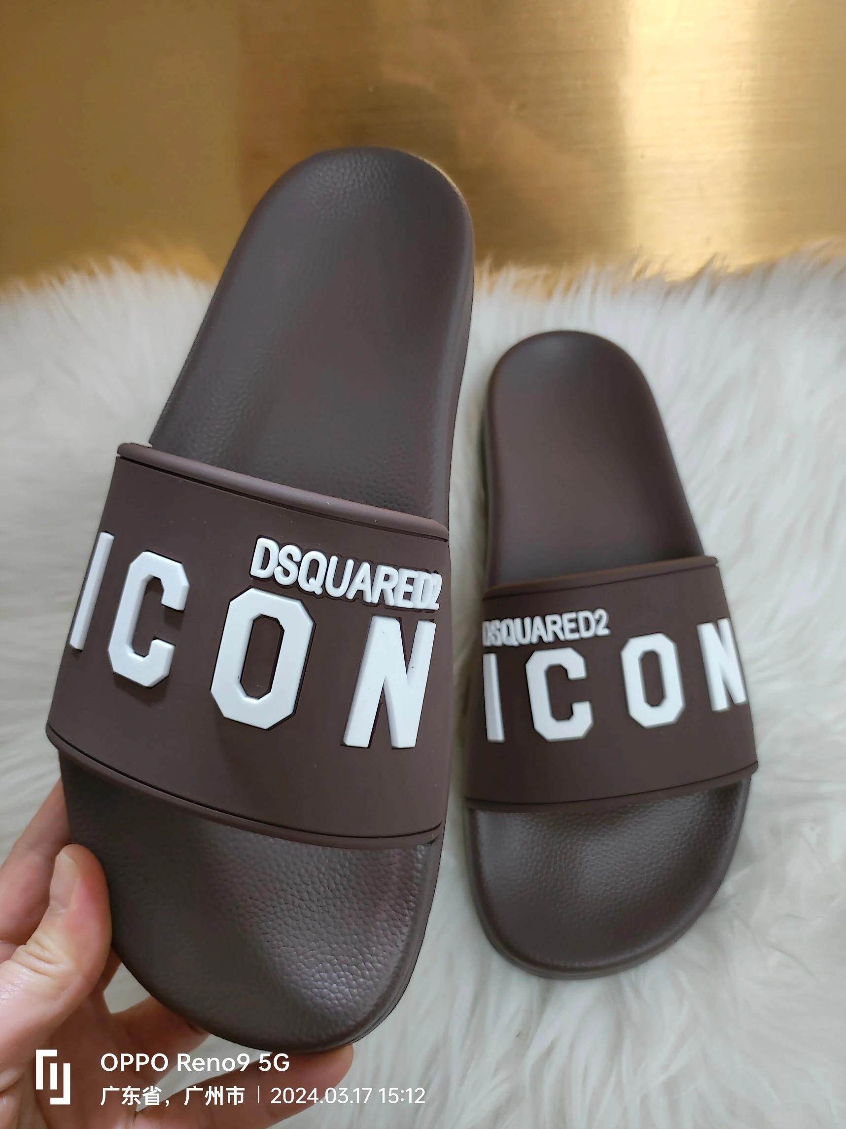 Dsquared Slippers For Men Sophisticated 5692