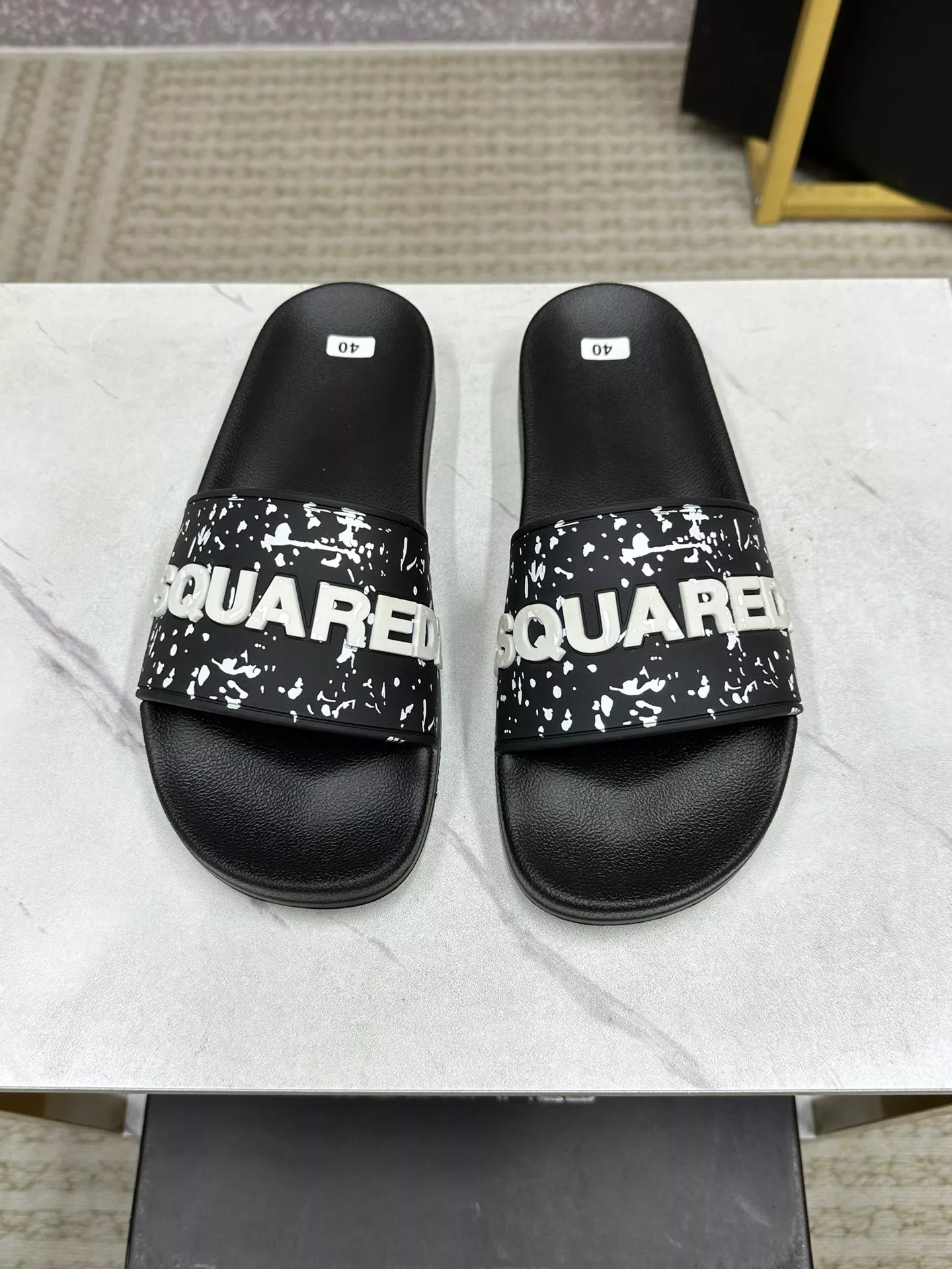 Dsquared Slippers For Men Vibrant 6514