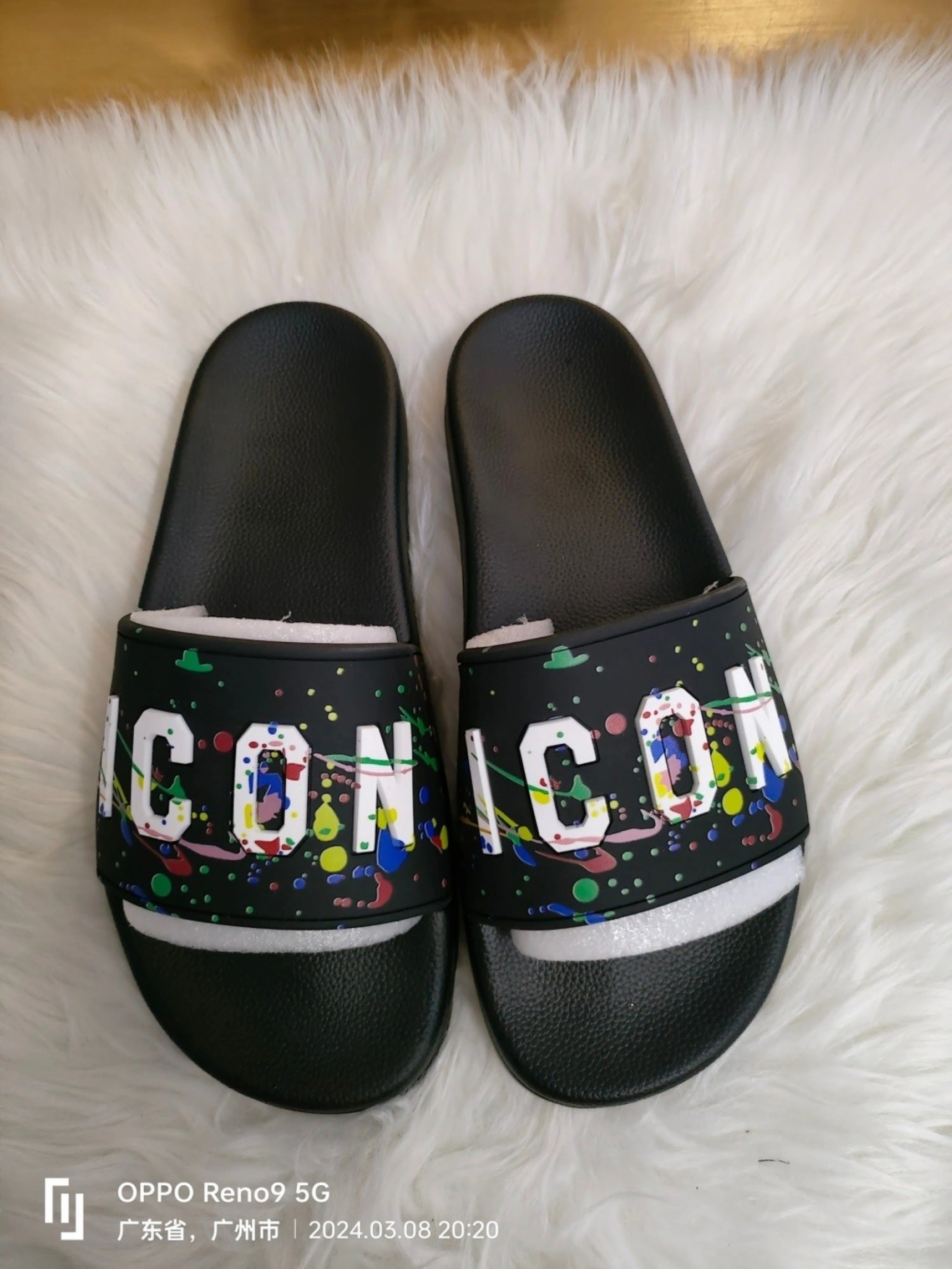 Dsquared Slippers For Women Classic 9155