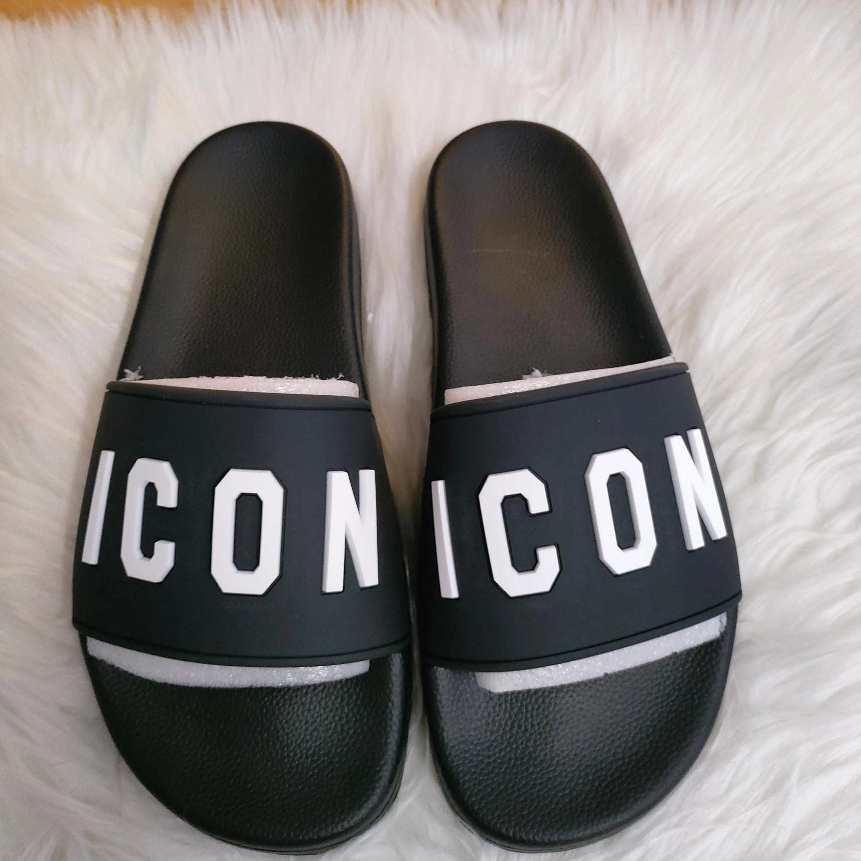 Dsquared Slippers For Women Durable 8606