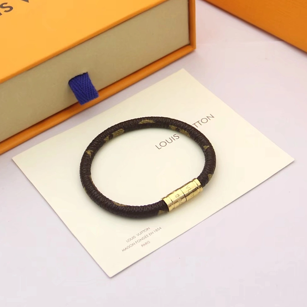 Durable 101 Louis Vuitton LV Bracelet