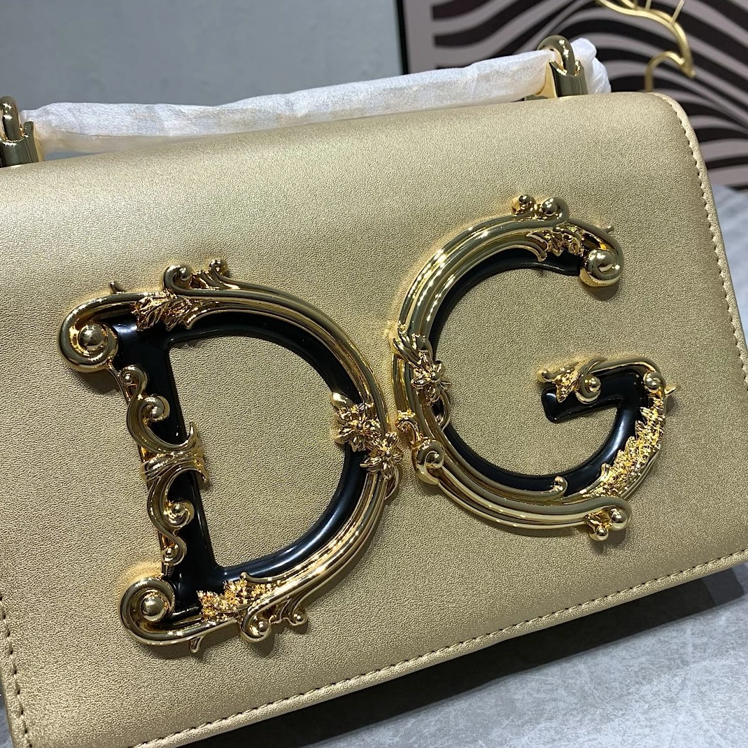 Durable 1065 Dolce & Gabbana D&G AAA Quality Messenger Bags For Women