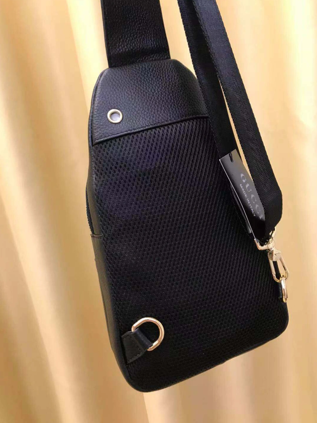 Durable 1075 Gucci AAA Man Messenger Bags