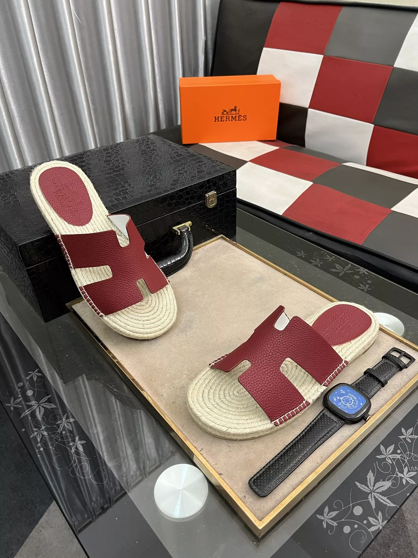 Durable 1129 Hermes Slippers For Men