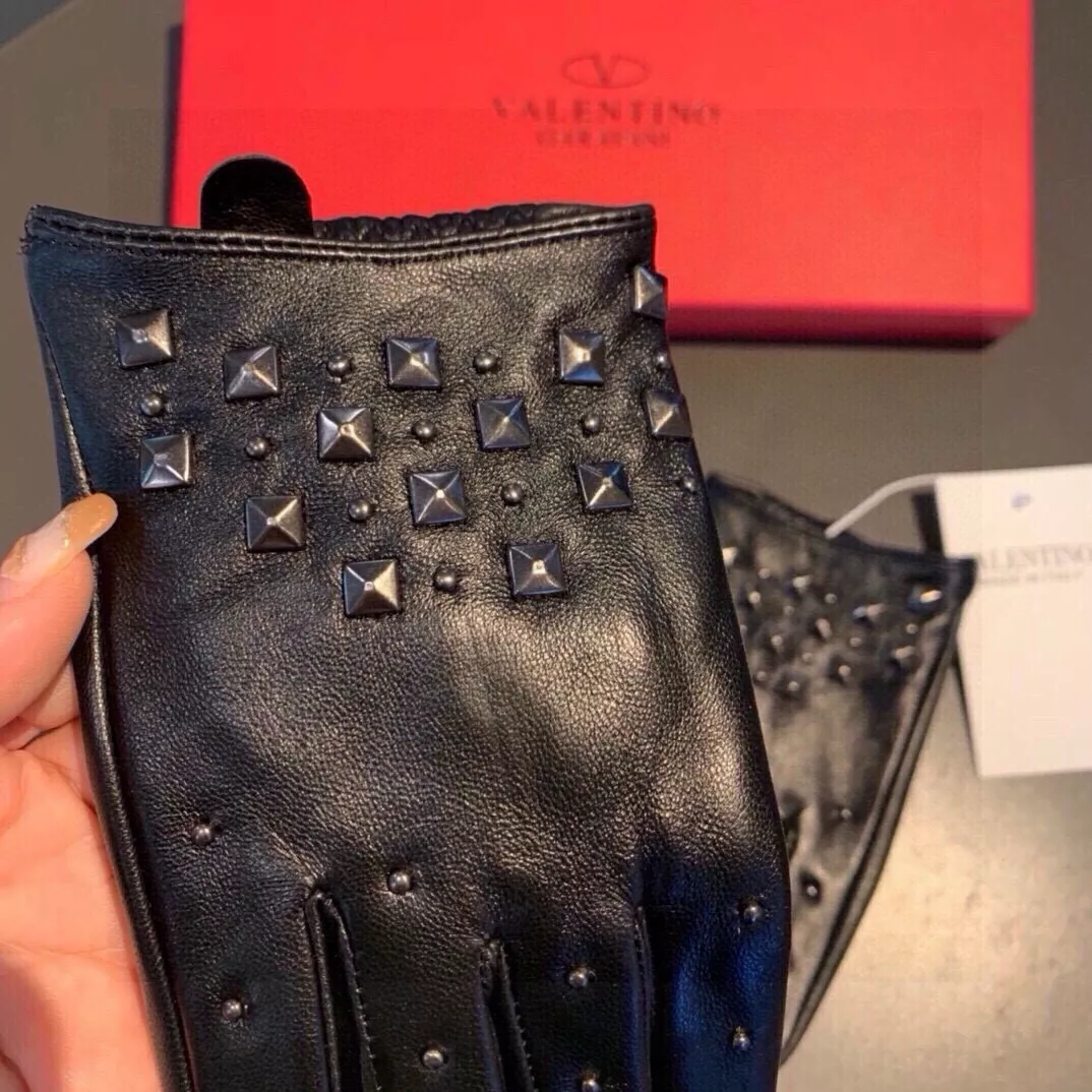 Durable 1151 Valentino Gloves For Women