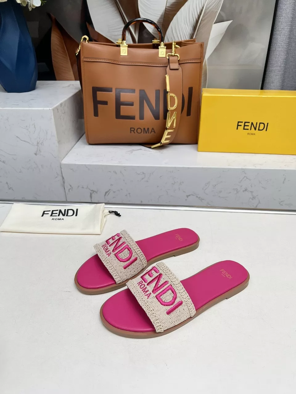 Durable 1157 Fendi Slippers For Women