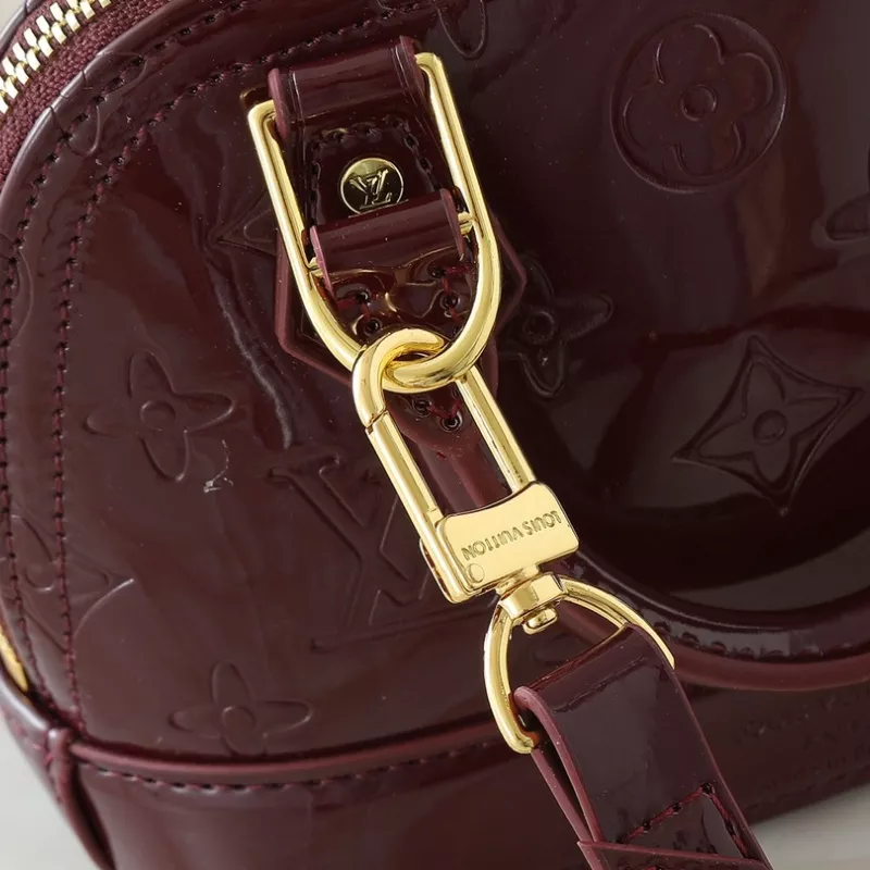 Durable 1160 Louis Vuitton Messenger Bags For Women