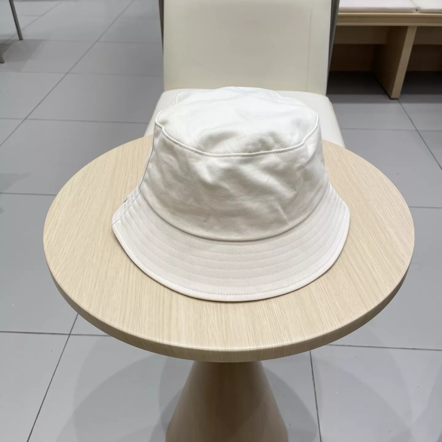Durable 117 Louis Vuitton LV Caps