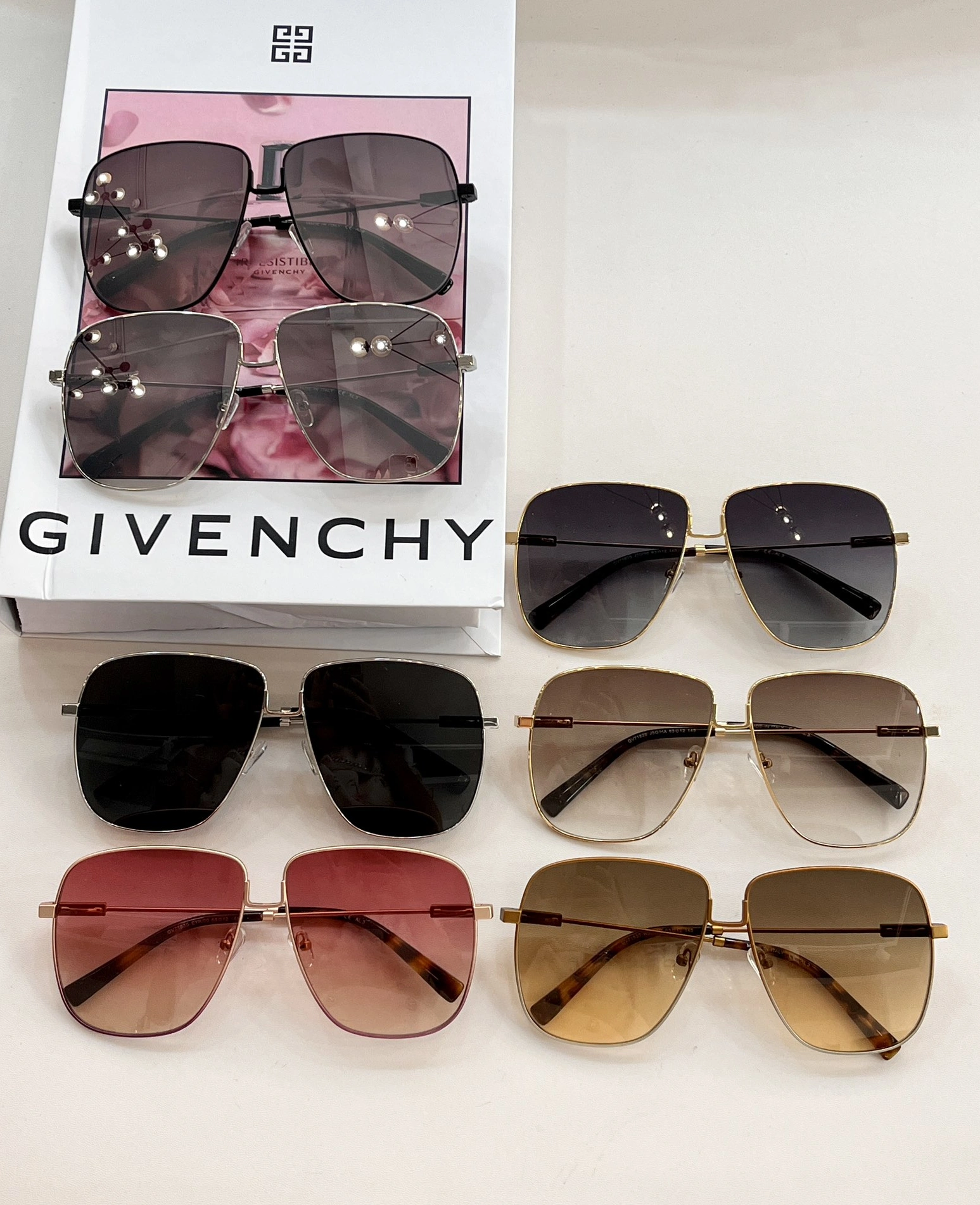 Durable 1200 Givenchy AAA Quality Sunglasses