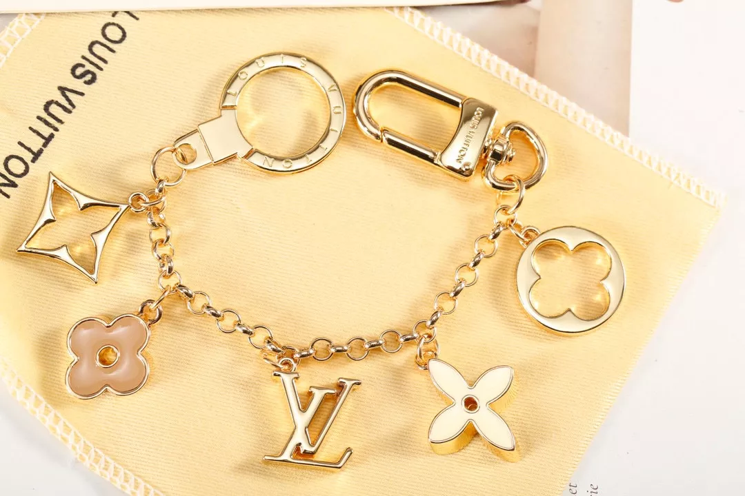 Durable 1223 Louis Vuitton LV Key Holder And Bag Buckle