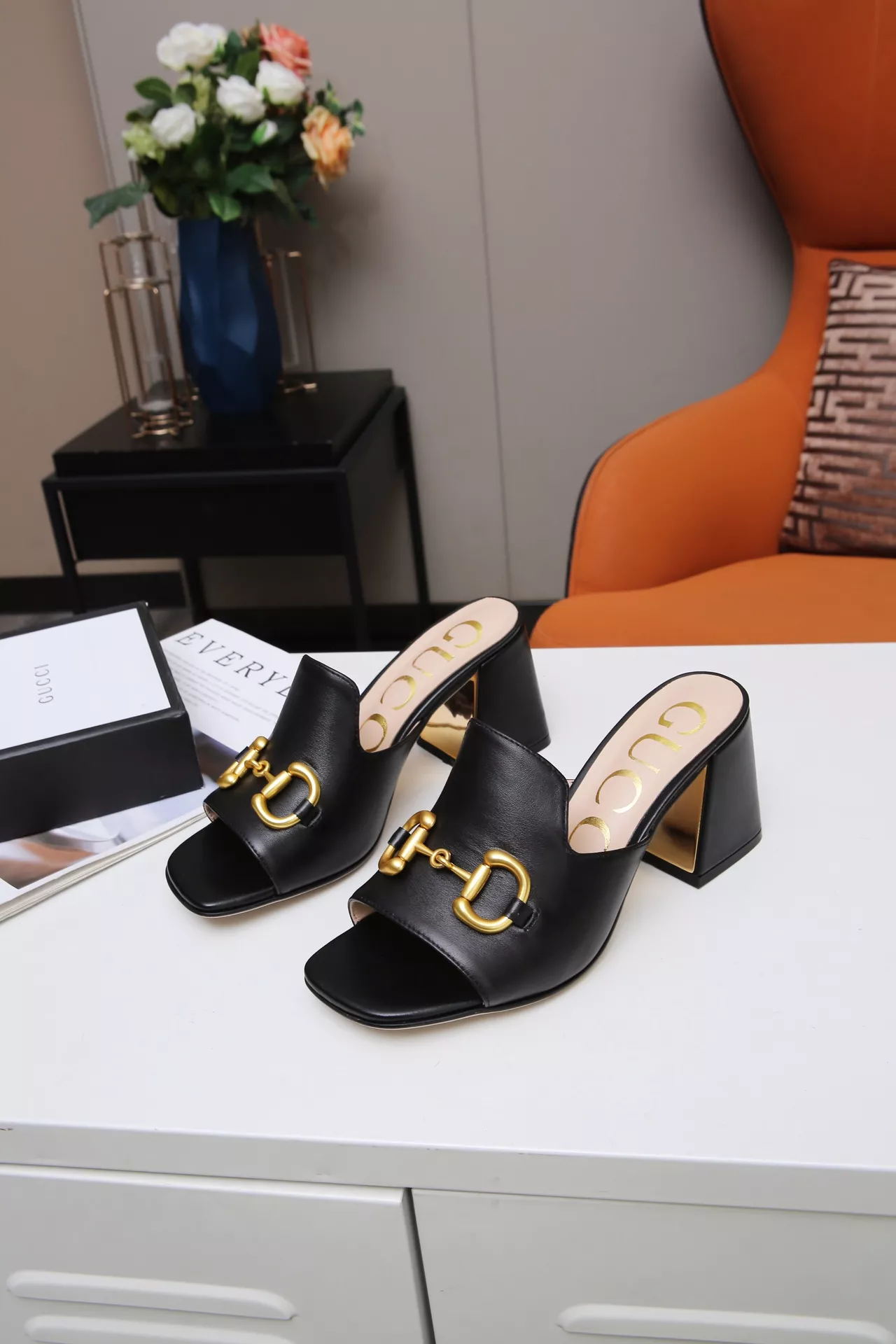 Durable 139 Gucci Slippers For Women