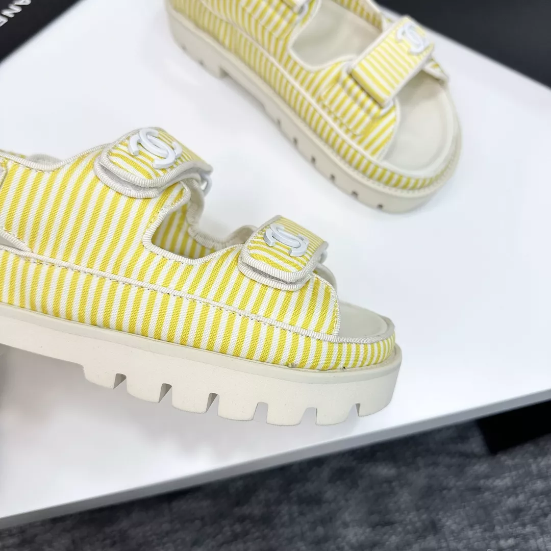 Durable 1426 Chanel Sandal For Women