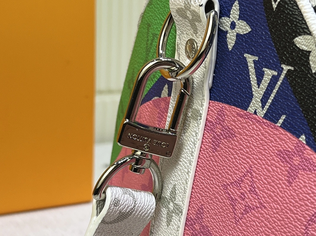 Durable 1433 Louis Vuitton Travel Bags