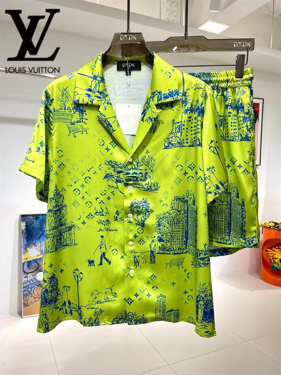 Durable 1442 Louis Vuitton LV Tracksuits Short Sleeved For Men