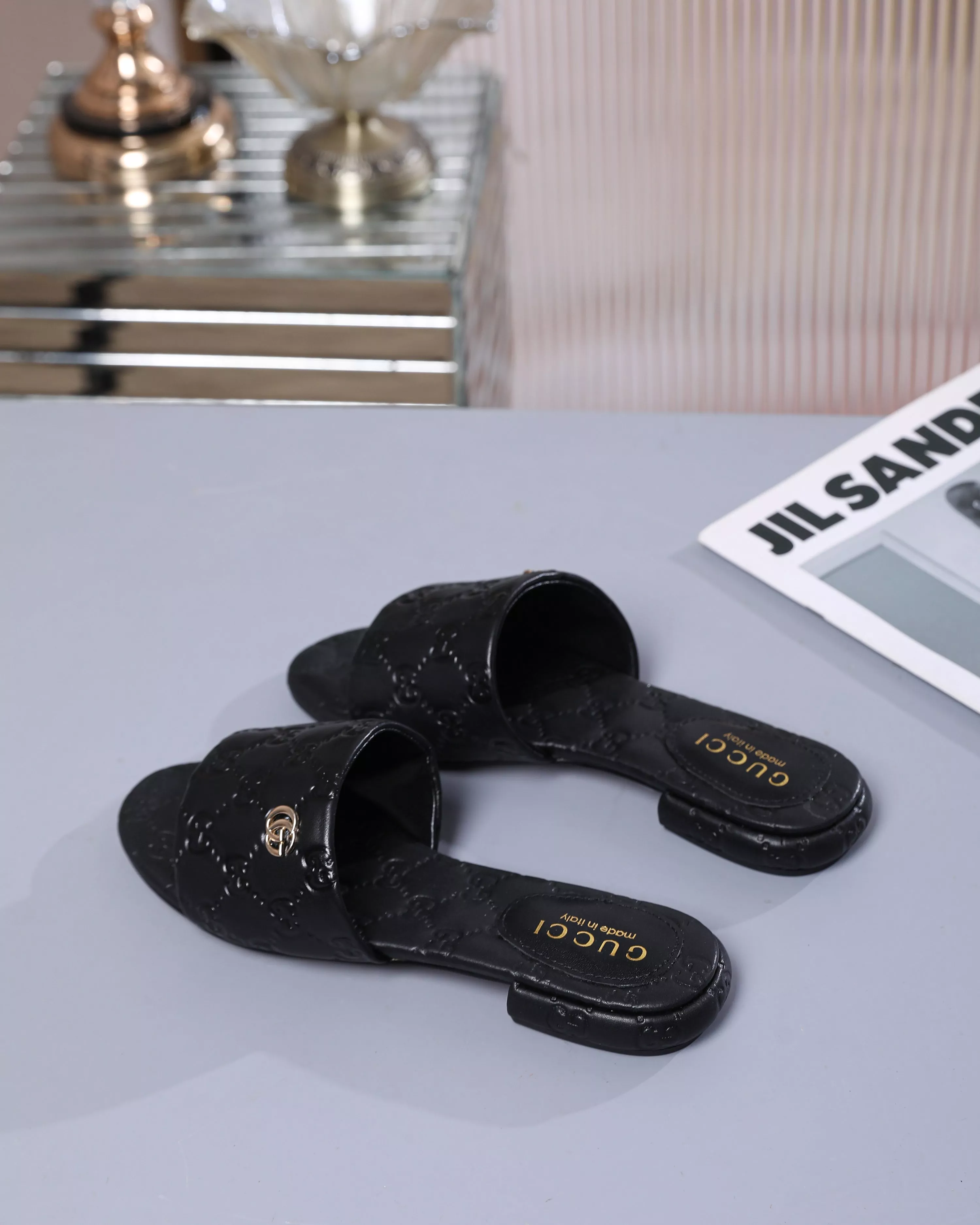 Durable 1500 Gucci Slippers For Women