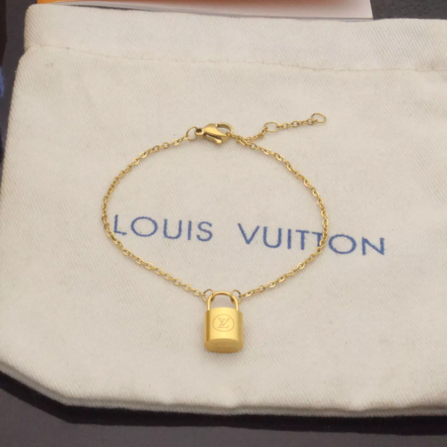Durable 1516 Louis Vuitton LV Jewelry Set For Women