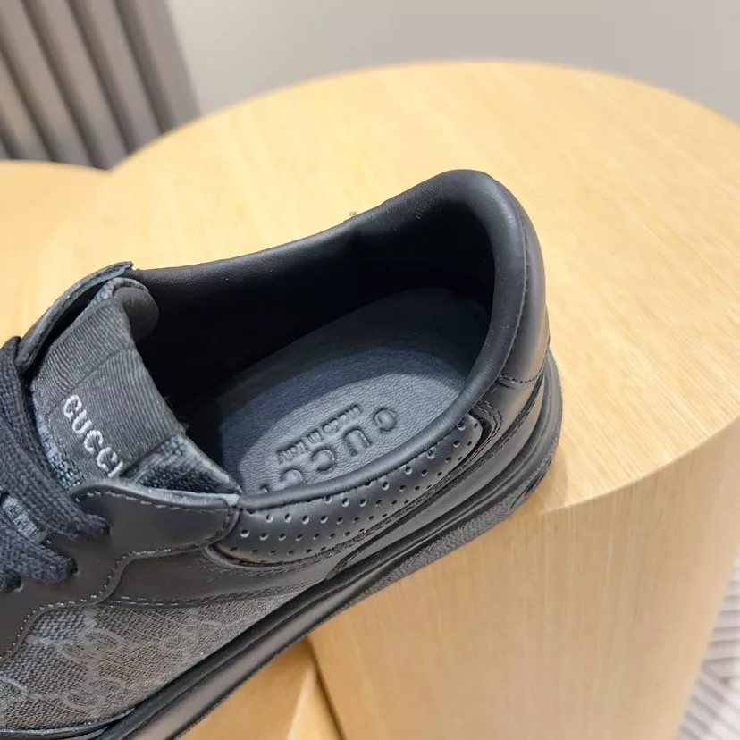 Durable 1596 Gucci Casual Shoes For Men