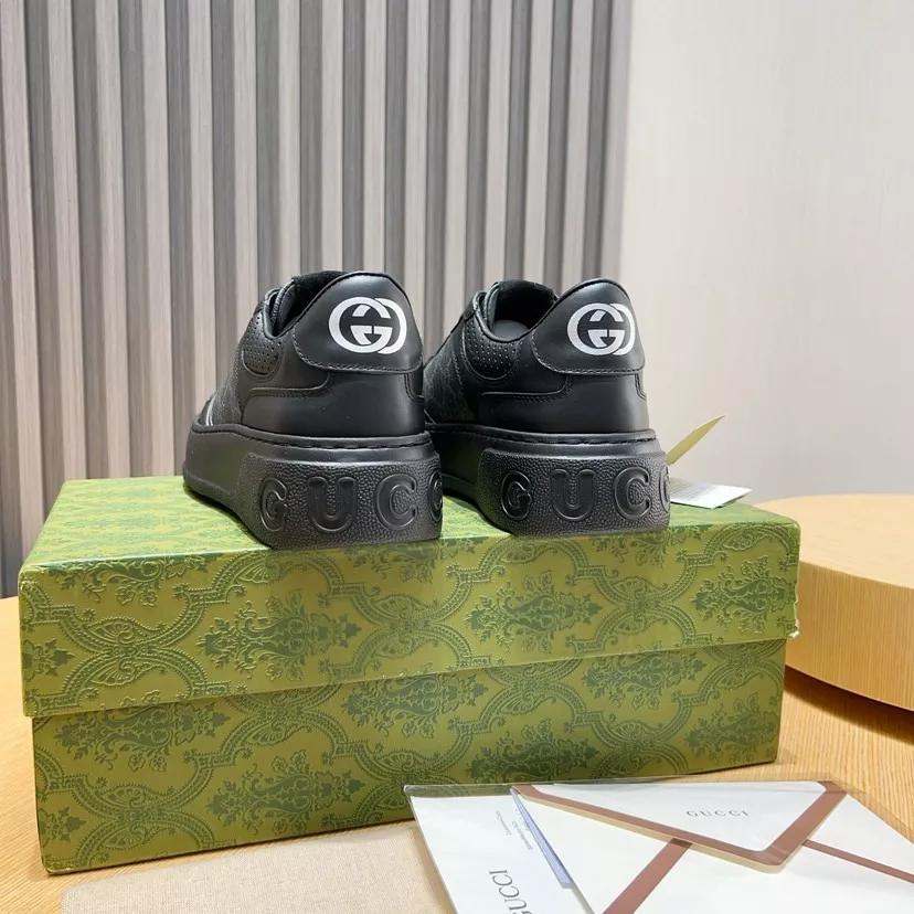 Durable 1596 Gucci Casual Shoes For Men