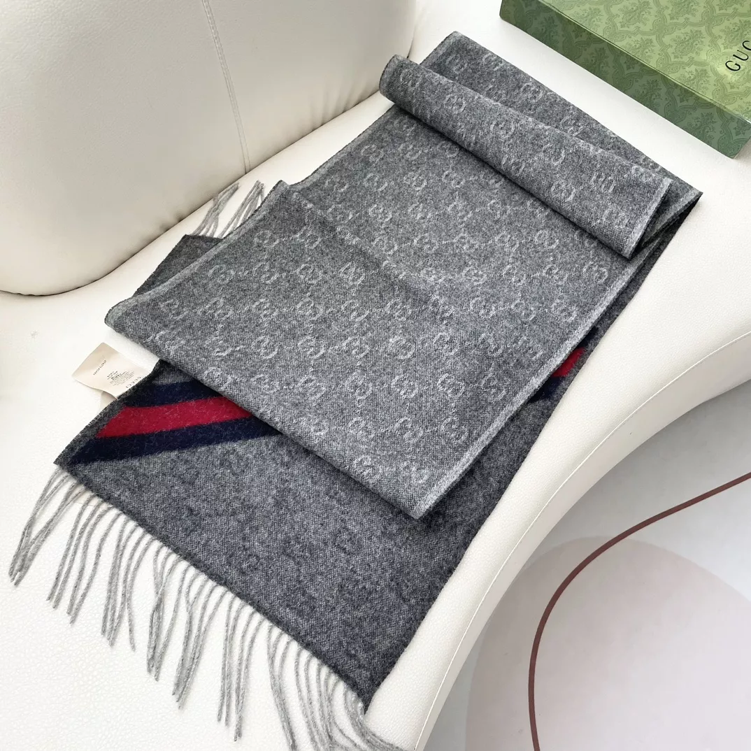 Durable 1605 Gucci Scarf For Unisex