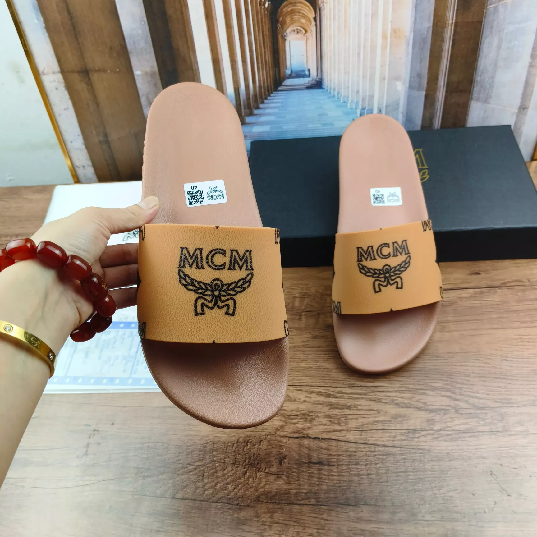 Durable 1648 MCM Slippers For Men