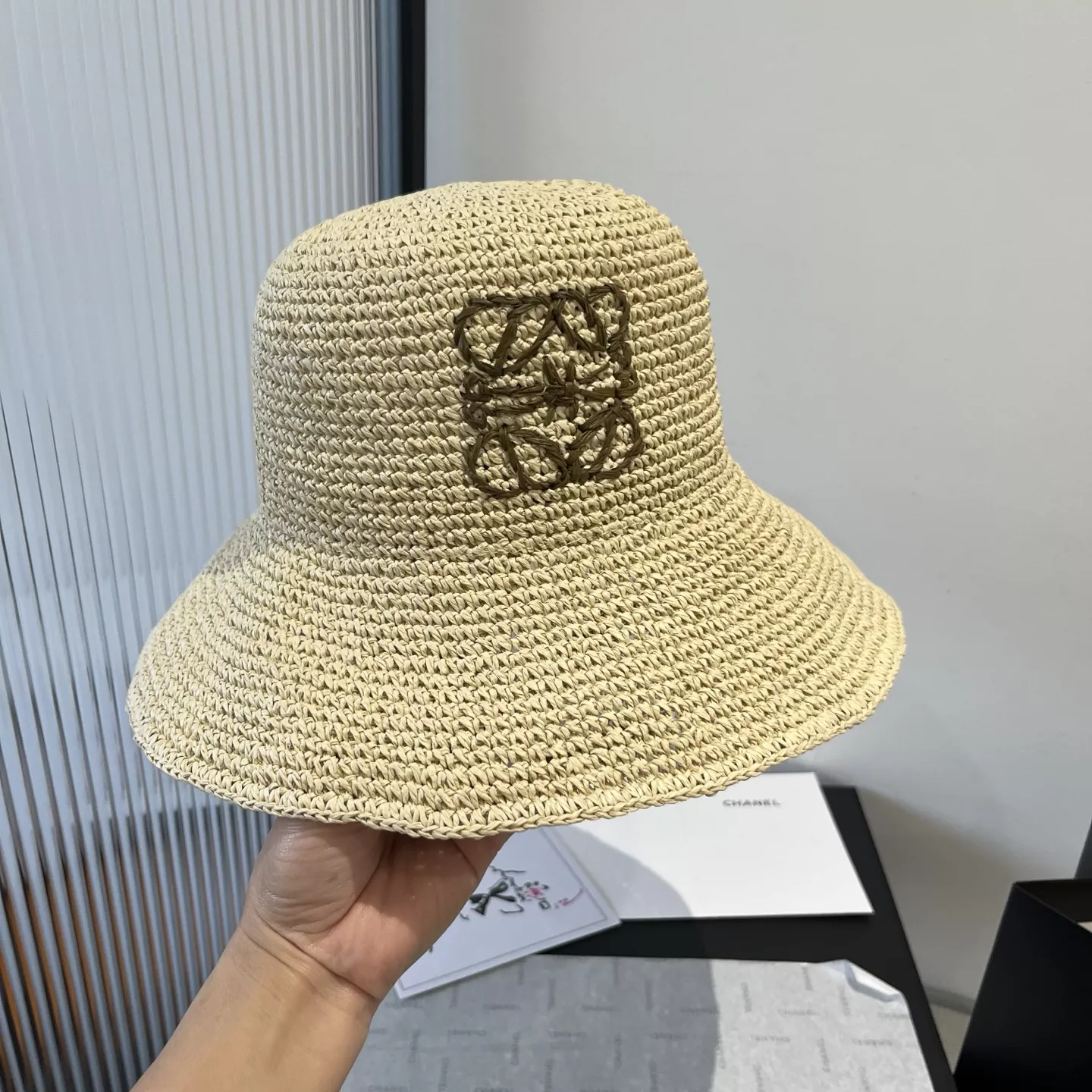 Durable 1660 LOEWE Caps