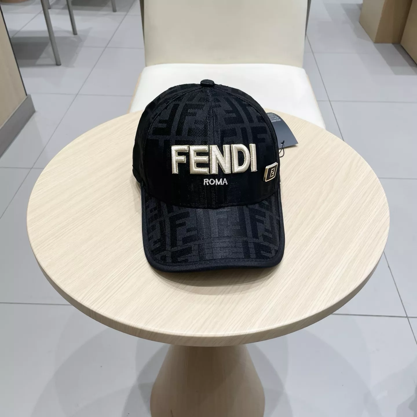Durable 1662 Fendi Caps