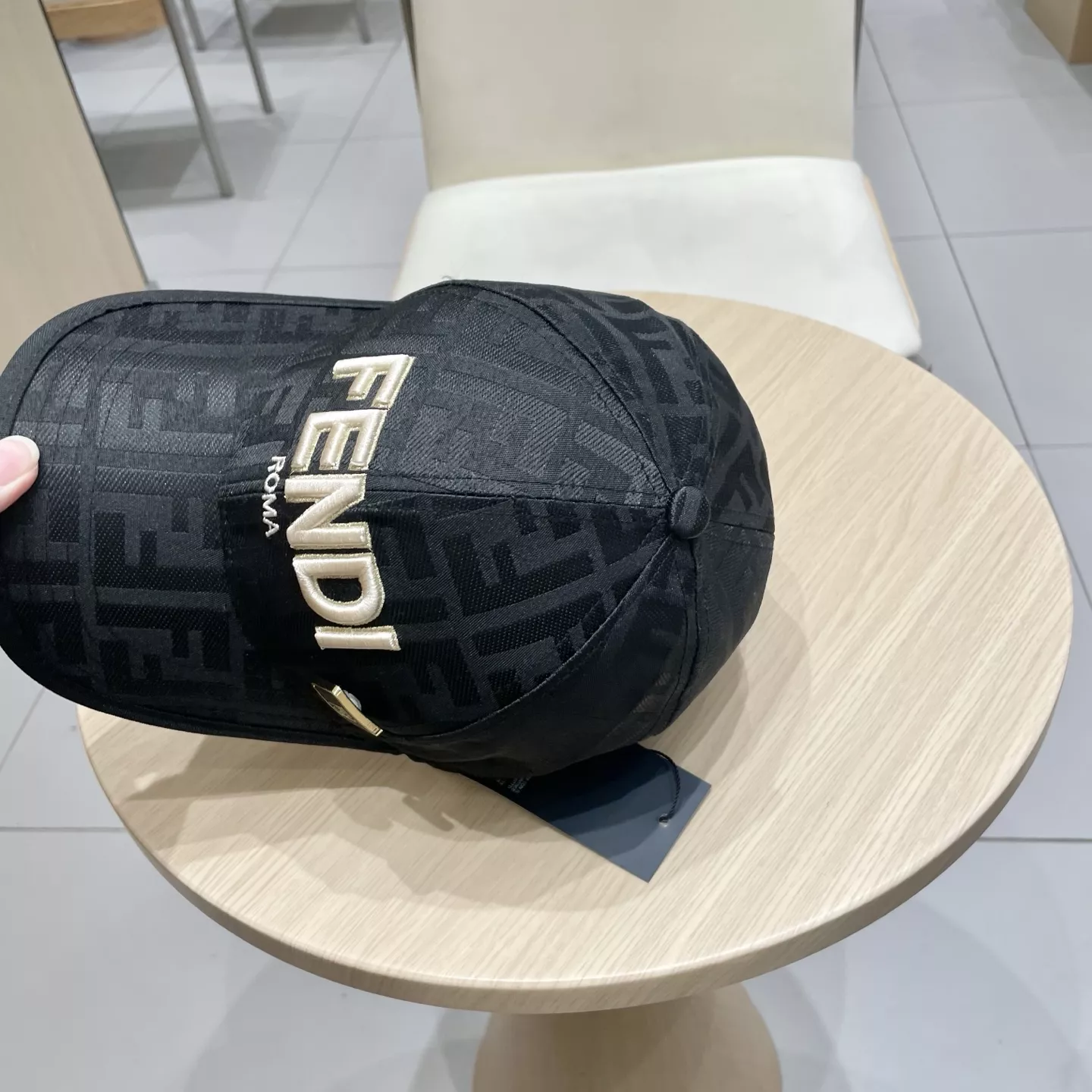 Durable 1662 Fendi Caps