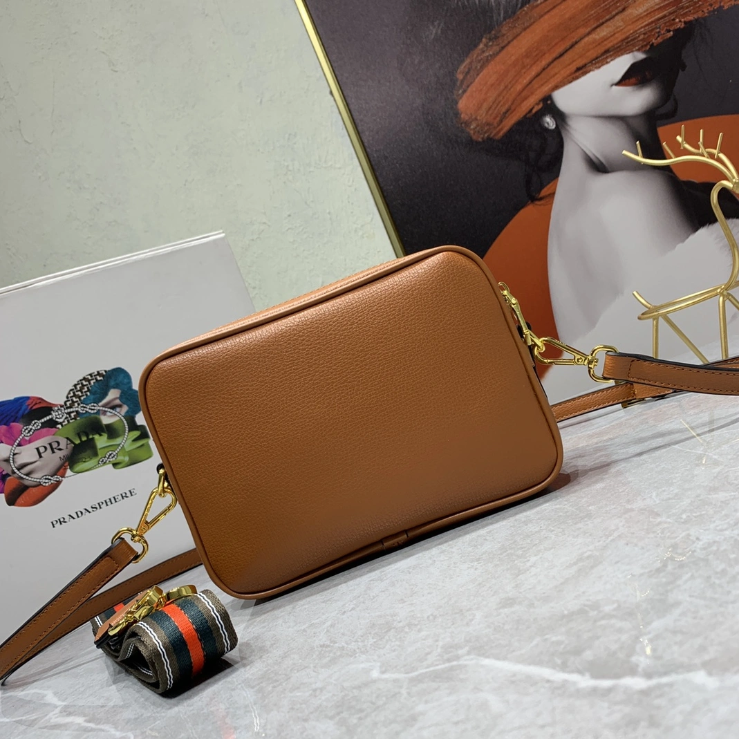 Durable 1683 Prada AAA Quality Messenger Bags For Women